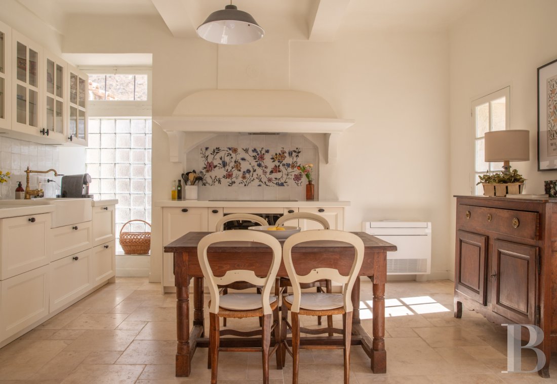 A family home with a garden in the village of Alleins, between Cavaillon and Salon-de-Provence - photo  n°11